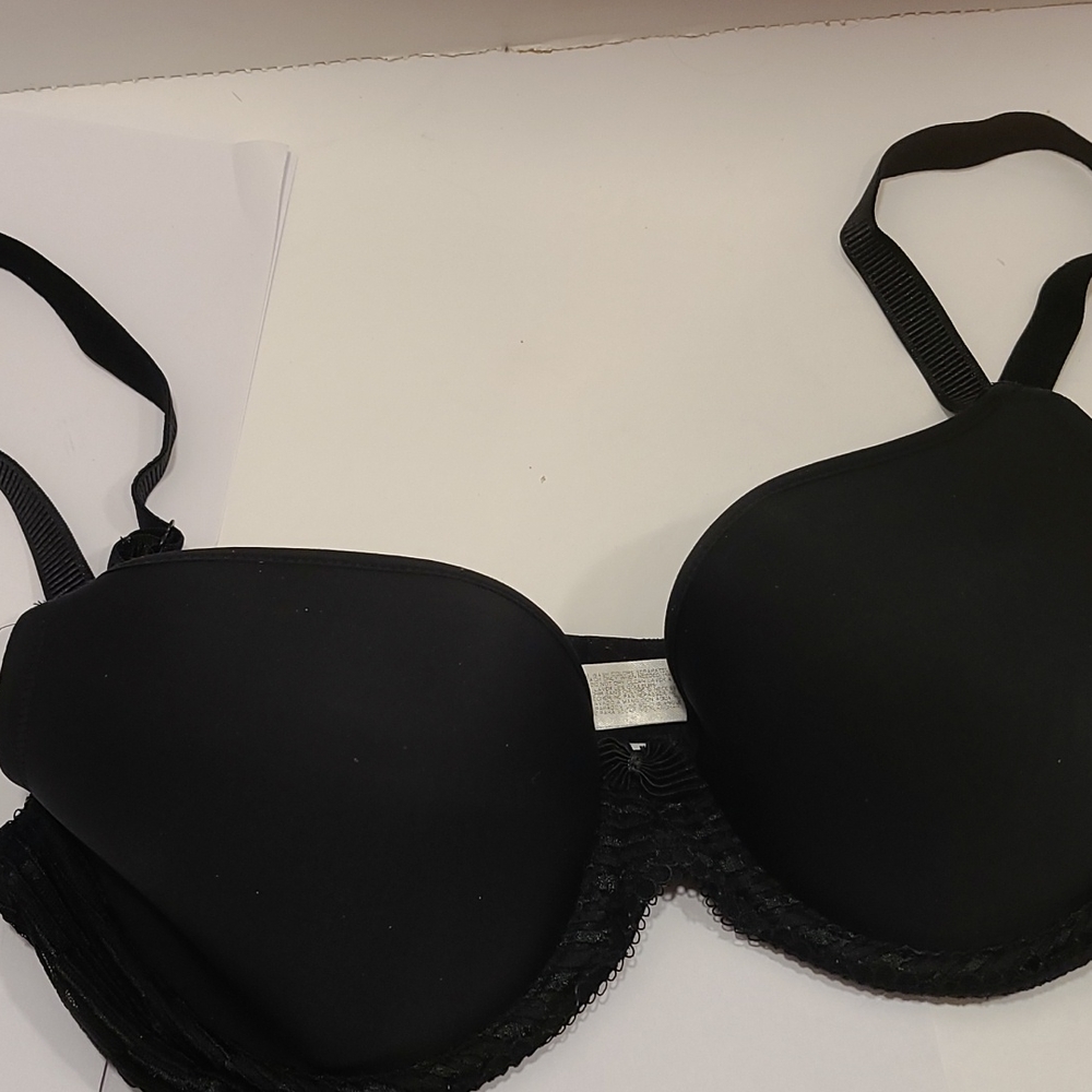 Wacoal 853117 size us 34D bra